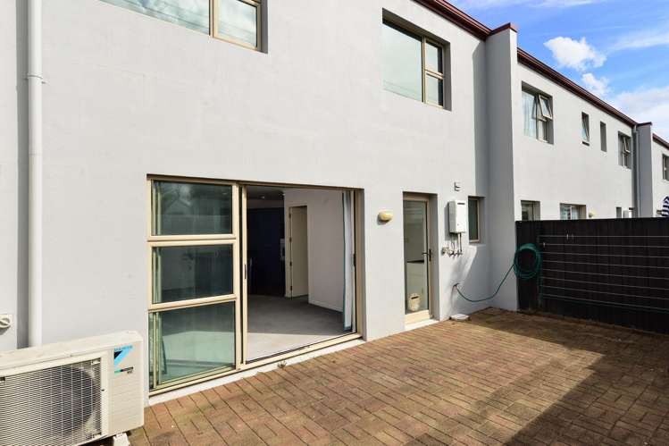 29D Claudelands Road Hamilton East_20