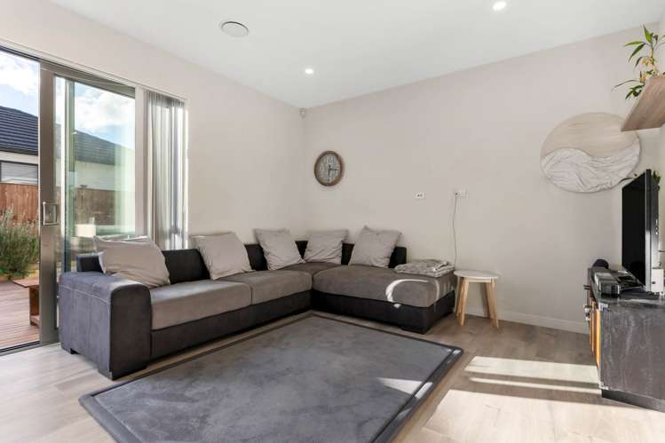 9 Holcroft Street Papakura_27