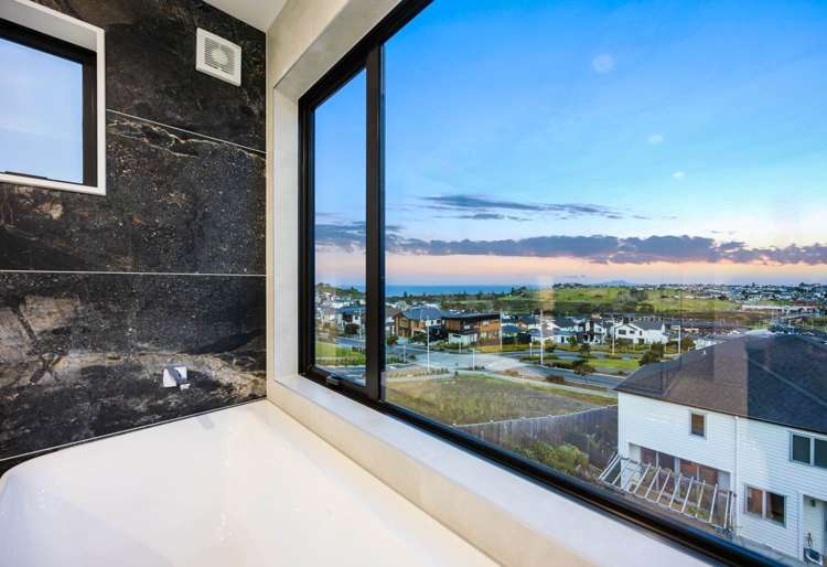 7 Pakirikiri Street Long Bay_21