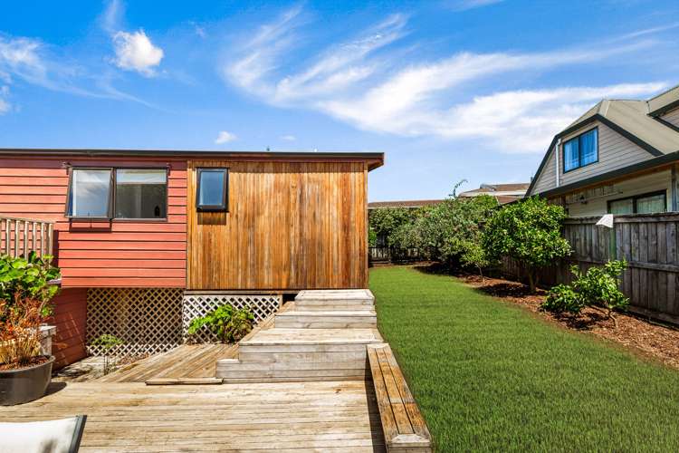 29a Clayburn Road Glen Eden_16