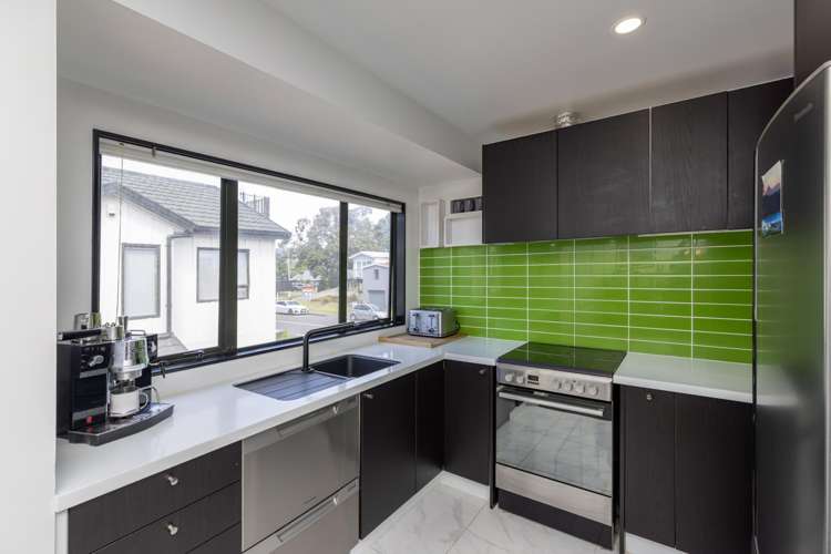 3/51 Maclean Street Paraparaumu Beach_2