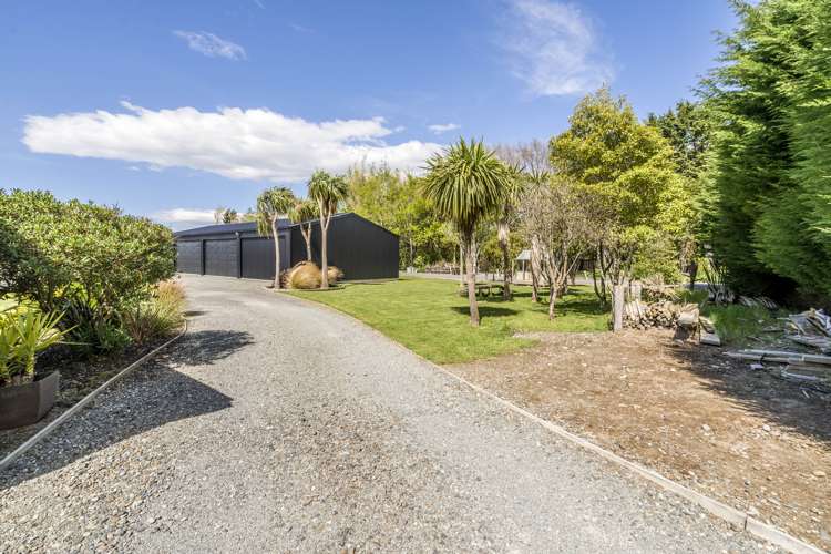 99 Black Road Otatara_18