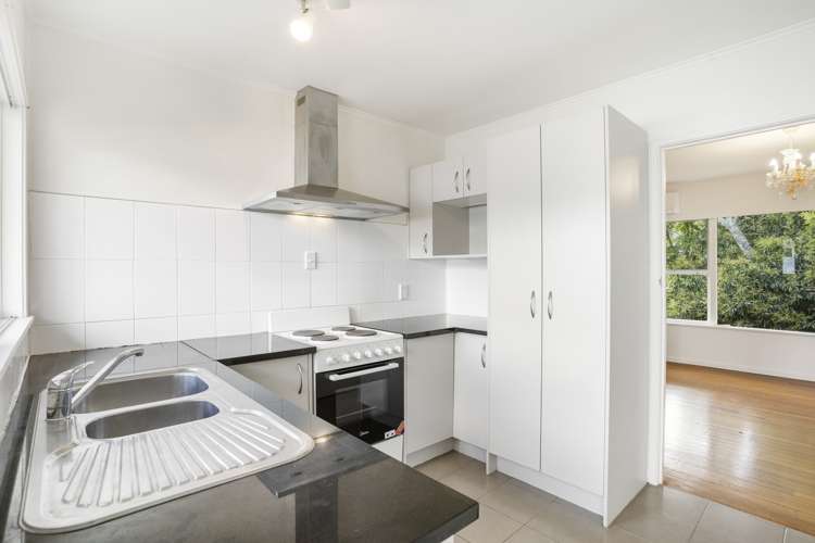 2/11 Peary Road Mount Eden_4