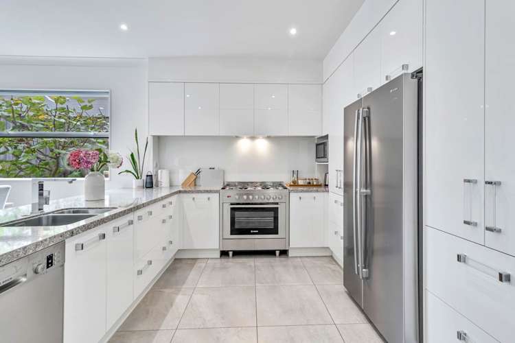 10 Vittoria Terrace Flat Bush_7