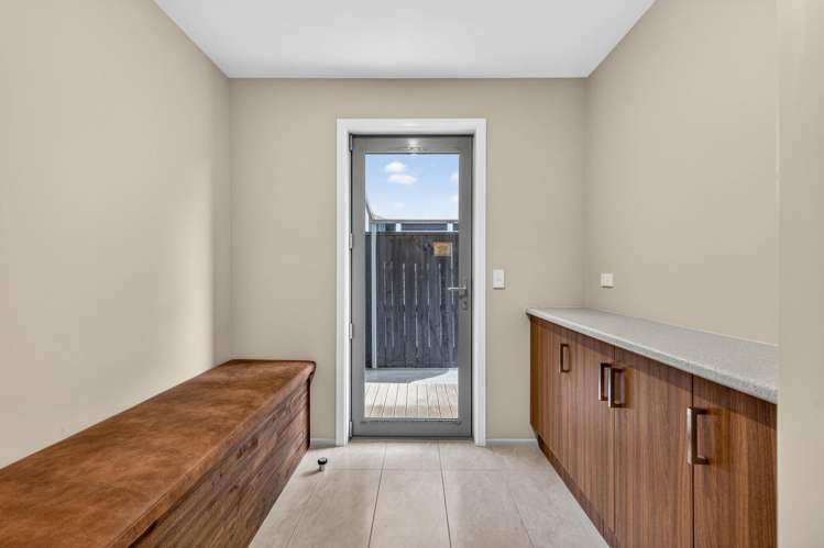 72 Jellicoe Drive Hamilton East_21