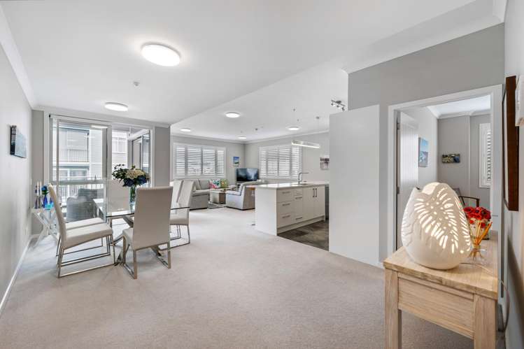 96 Eaves Bush Parade Orewa_19