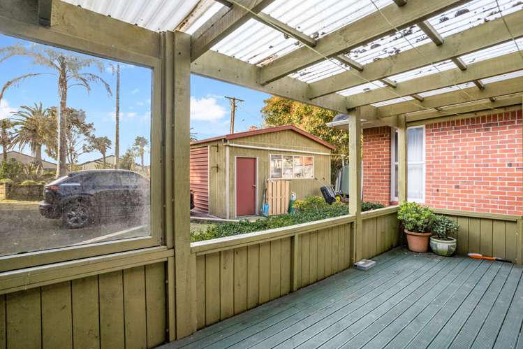 498 Te Atatu Road Te Atatu Peninsula_10