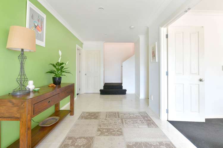 227 Alec Craig Way Gulf Harbour_4