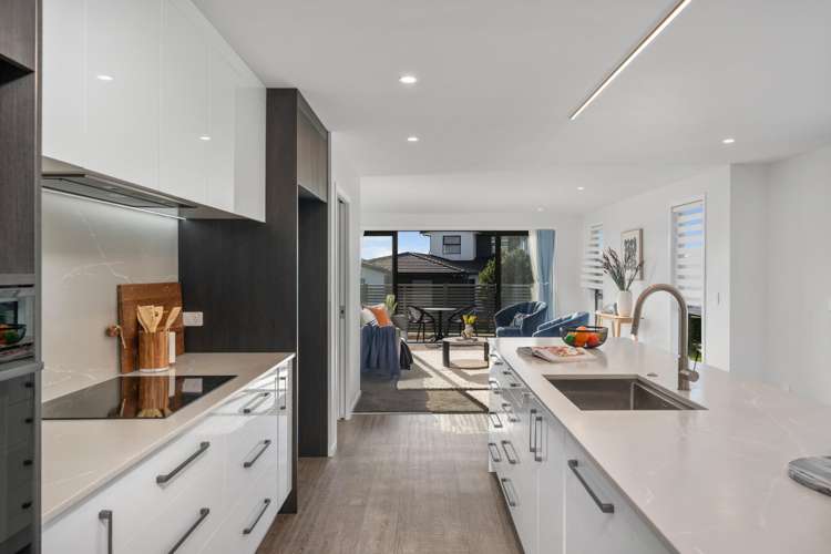 2B Kaiaho Close Aotea_13