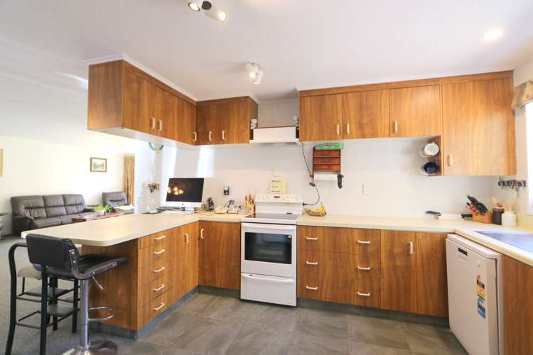 81 Erskine Road Otatara_11