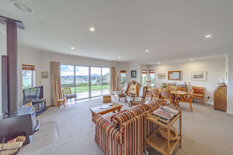 144 Racecourse Road Waipawa_6