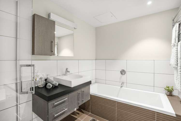 11/208 Jackson Street Petone_11