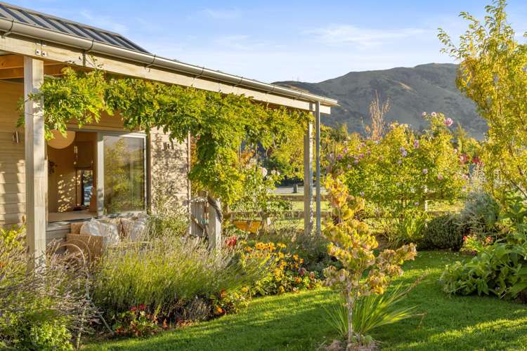 3 Doug Ledgerwood Drive Wanaka_15