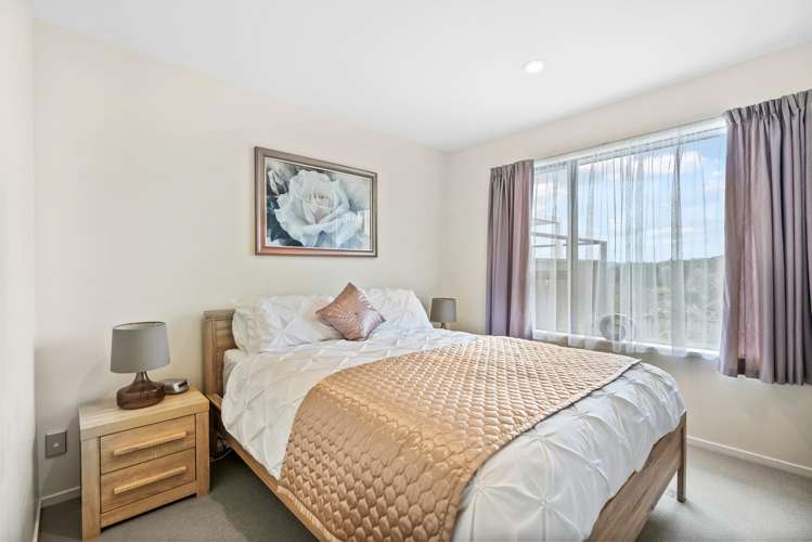 32 Pebble Beach Boulevard Te Kamo_10