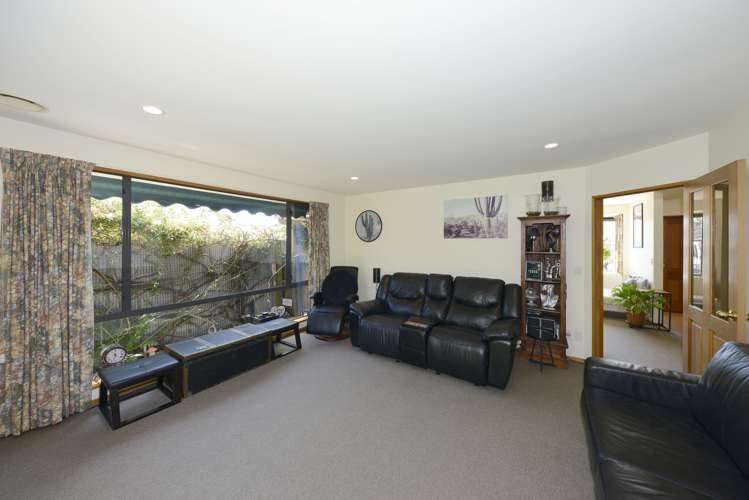 2/82 Middleton Road Upper Riccarton_6