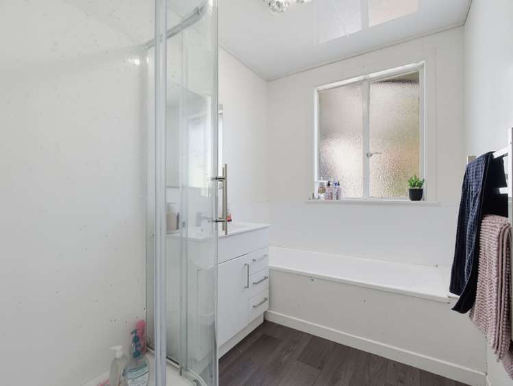 11 Clyde Street Gore_16