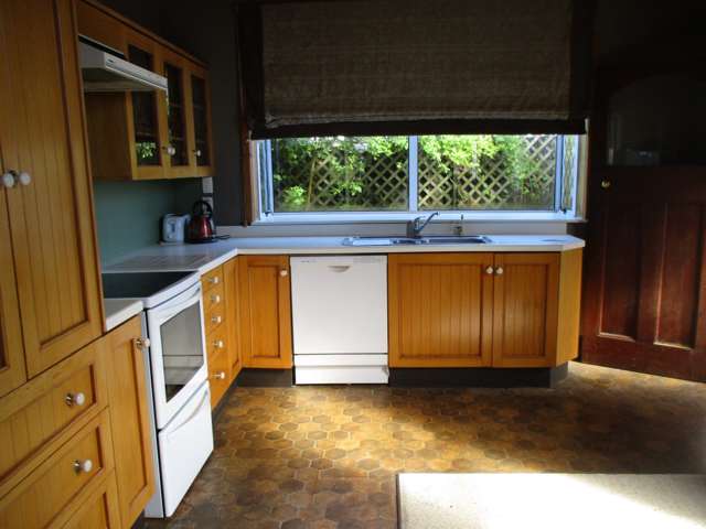 208 Clyde Street Balclutha_1