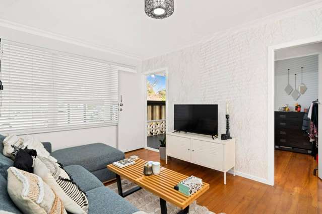 2/71 Emmett Street 1072_2