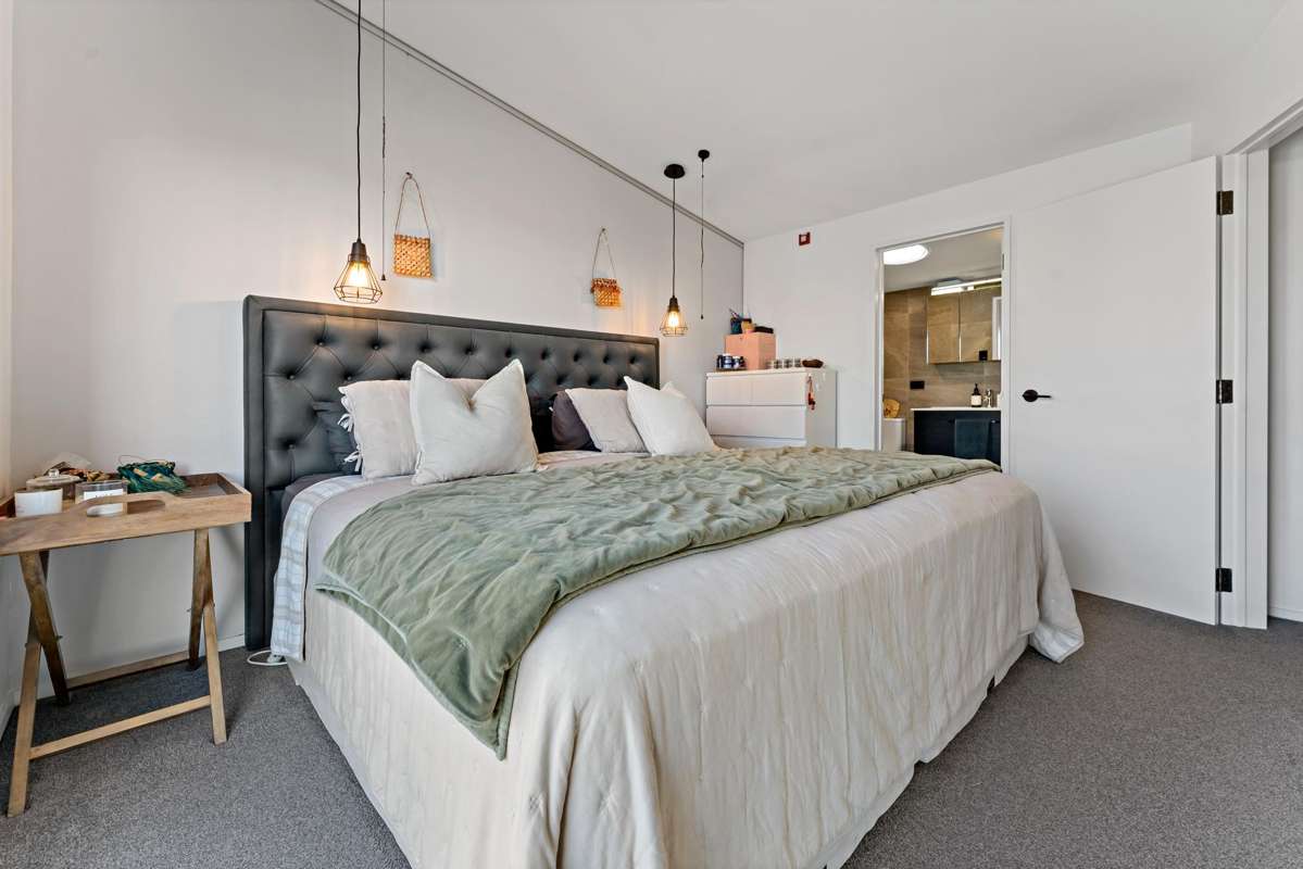 33H Charlotte Street_2