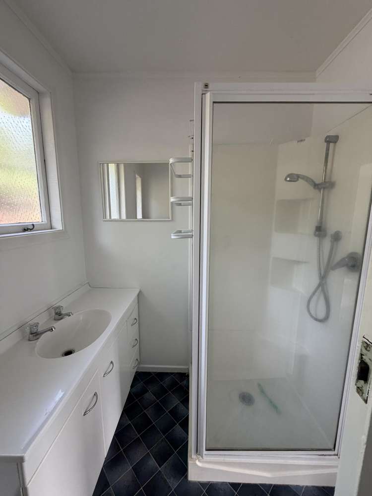 5 Silverstream Road Horahora_10