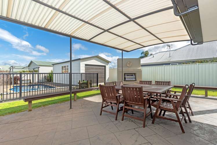 7 Pohutukawa Grove Lytton West_17