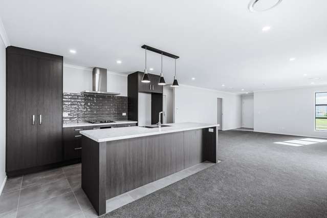 57 Maru Terrace Wharewaka_2