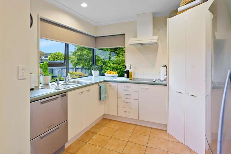 2 Mclaren Place Otaki_10