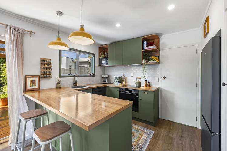 20 James Street Raglan_8