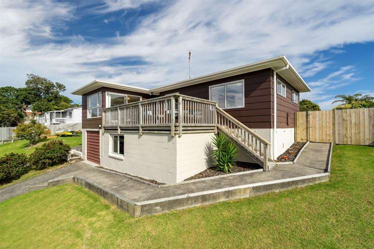 66 Kia Ora Road Beach Haven_11