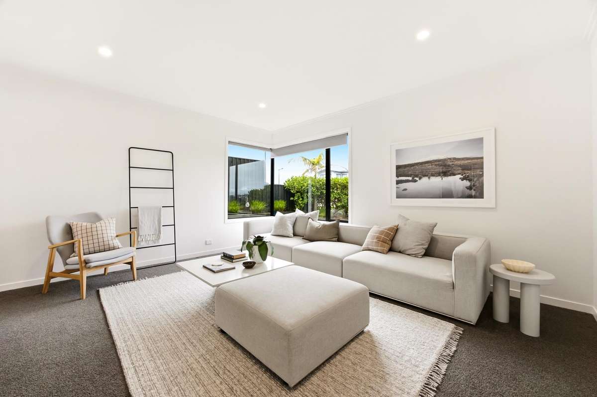 100 Maurice Kelly Road_1