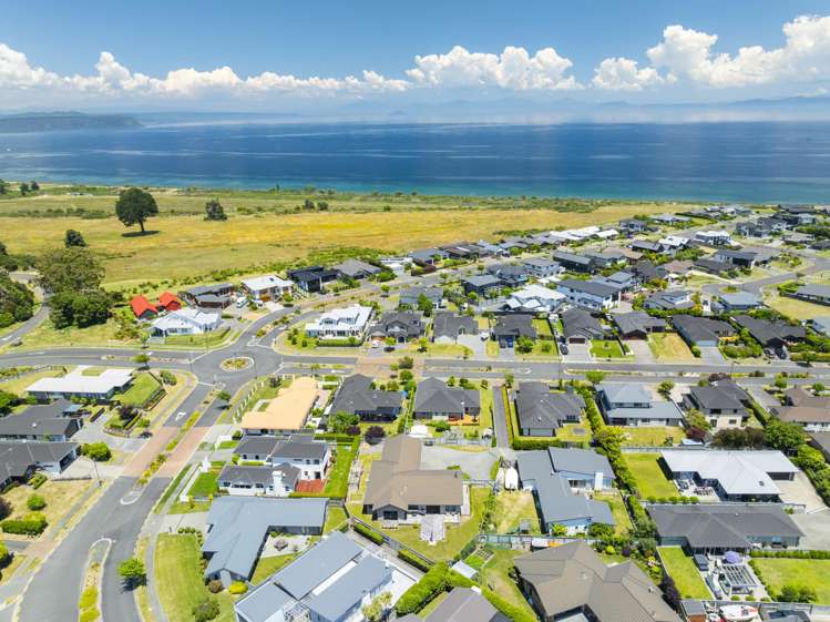 8 Ernest Kemp Rise Wharewaka_24