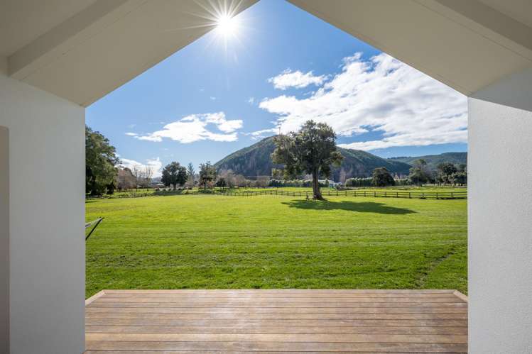 51 Pigeon Valley Road Wakefield_38