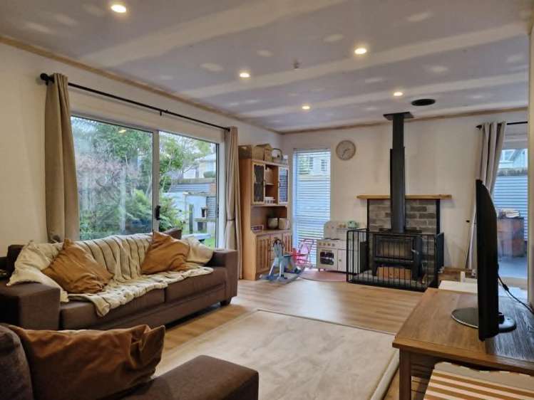 4 Benbow Pl 2169_10