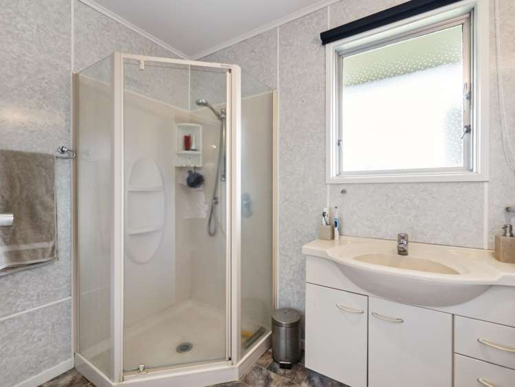 151 Beach Road Katikati_14