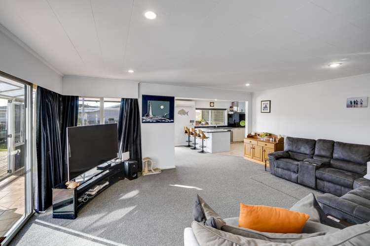 45 Holyrood Street Taradale_5