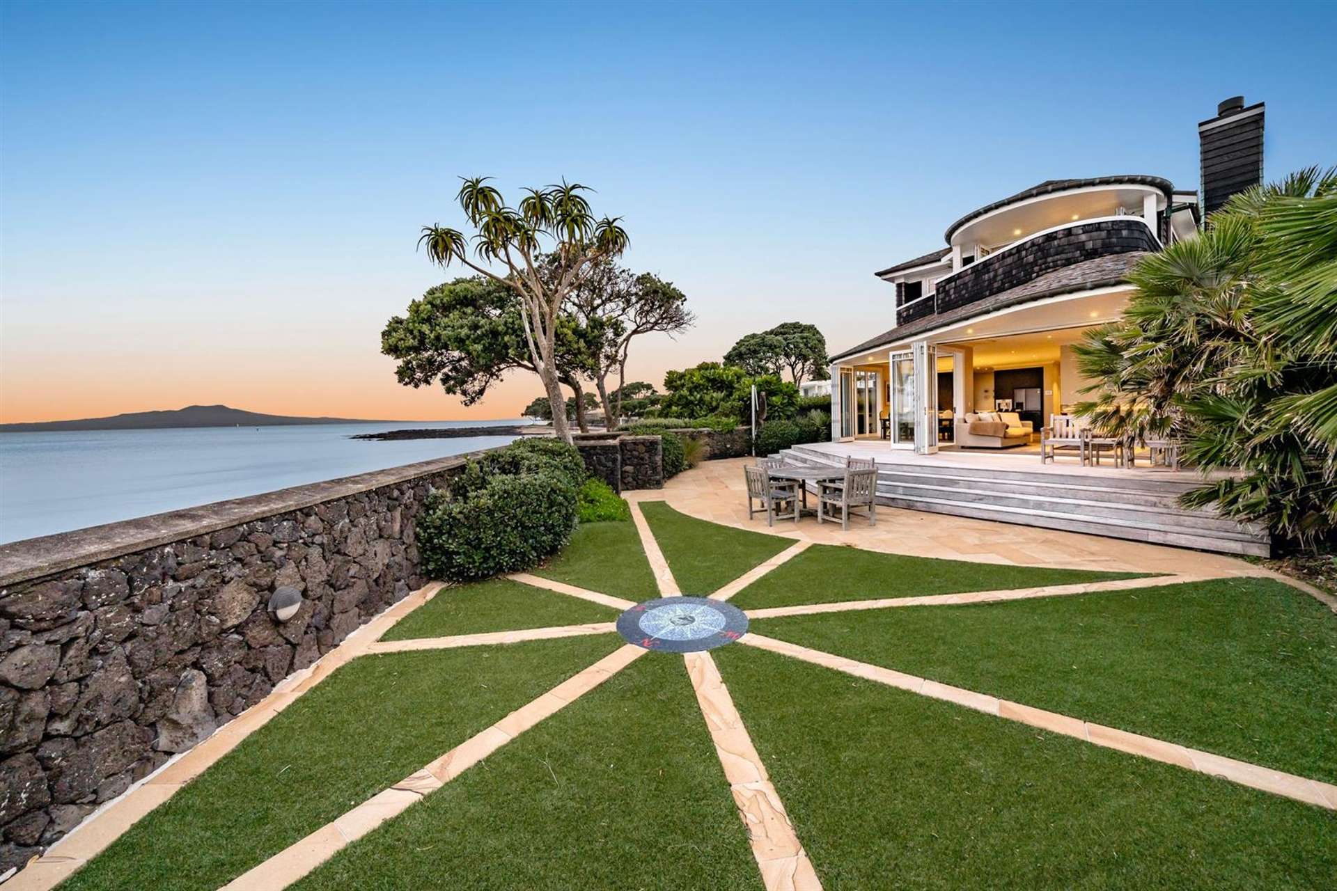 27 Muritai Road Milford_0