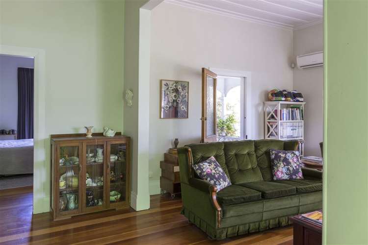 21 Beach Road Pahurehure_8