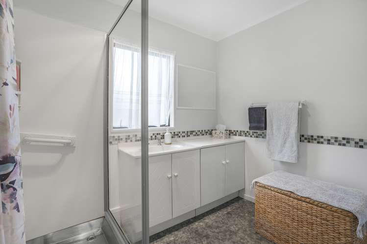 13d Gibbs Crescent Wainuiomata_11