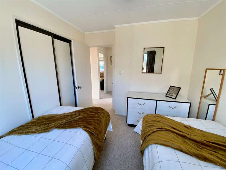 17 Crossleigh Crescent Balclutha_11