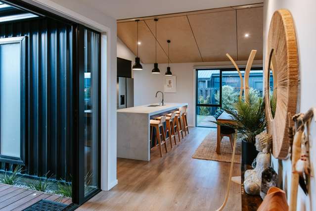 8 Linnburn Road Wanaka_4