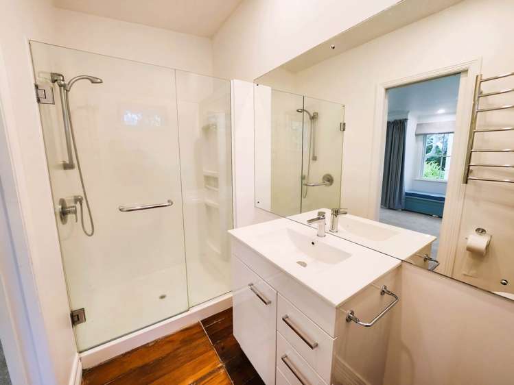 3 Huia Street Devonport_16