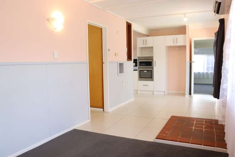 2/150b Birkdale Road Birkdale_6