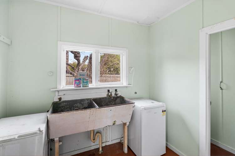 71 Pine Avenue New Brighton_19