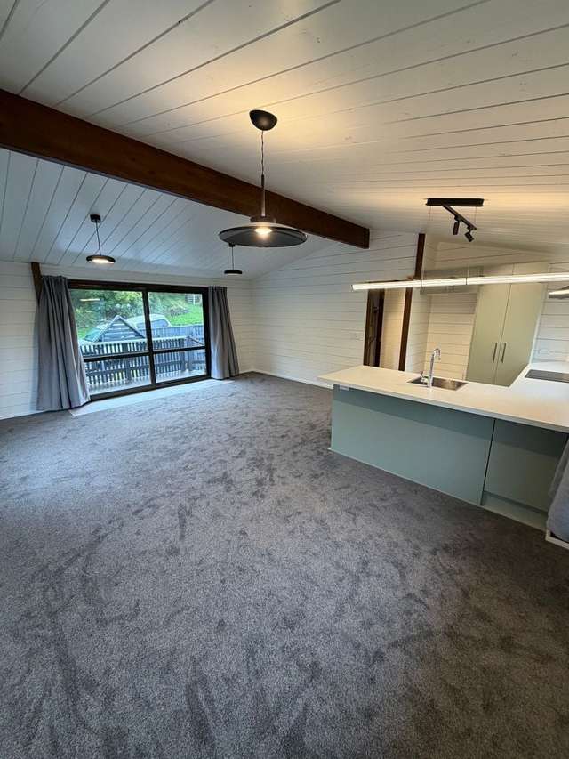 22 Percy Dyett Drive Karori_1