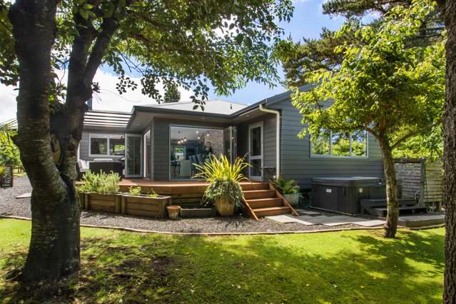 Your Own Secluded Haven on 936sqm