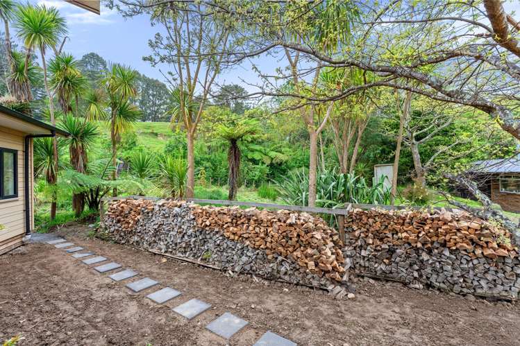 76 Parenga Road Te Horo_26