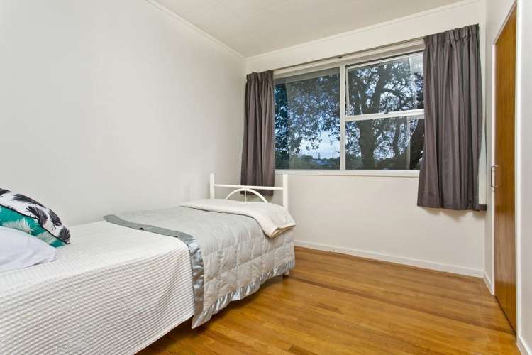 18 Fairdale Place Birkdale_10