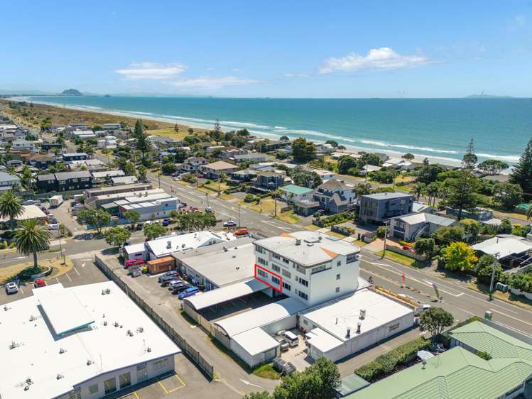 2/1086 Papamoa Beach Road_0