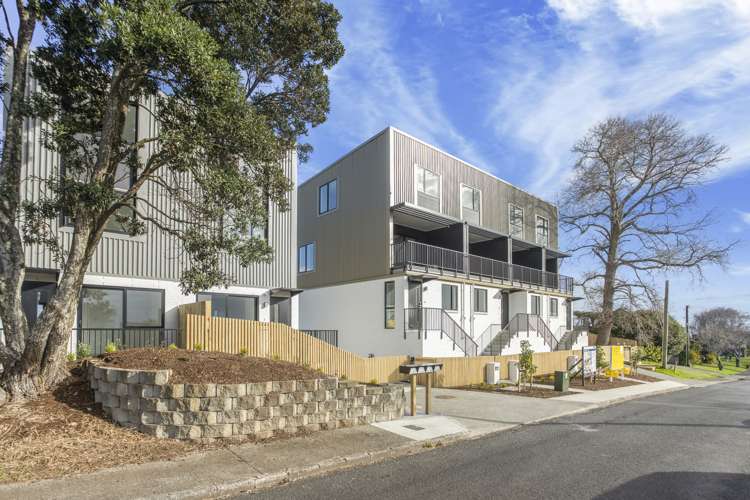 5/11 Ryburn Road Mount Wellington_18