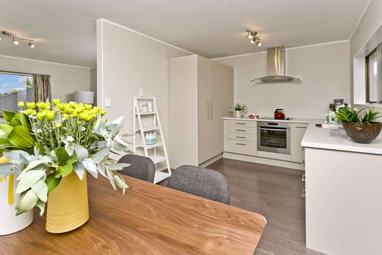 89 Sartors Ave Browns Bay_6
